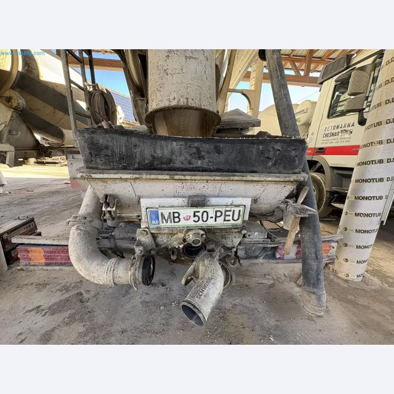 Mešalnik betona s črpalko-6