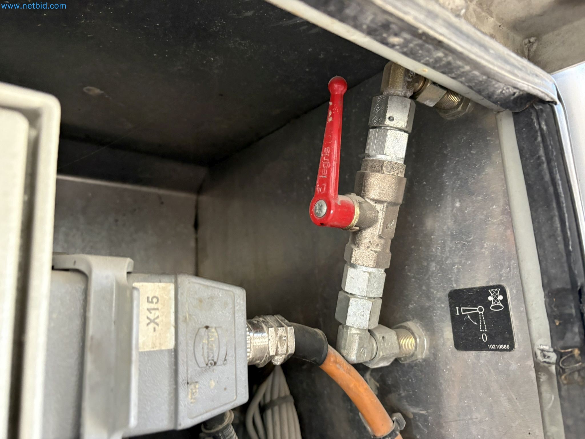 Mešalnik betona s črpalko-70