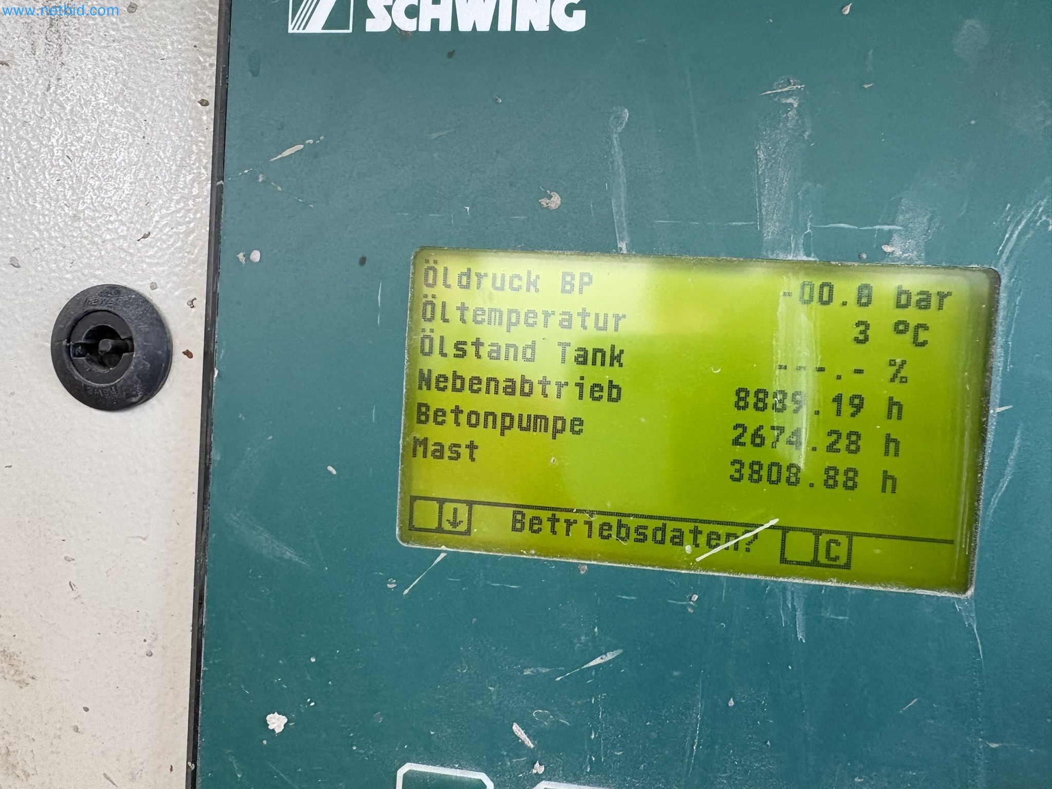 Mešalnik betona s črpalko-71