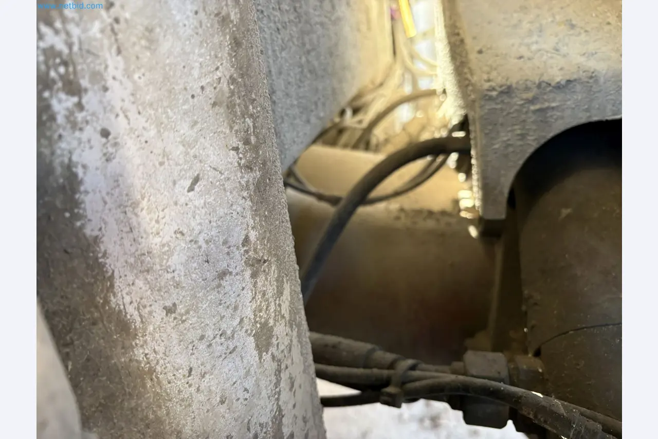 Mešalnik betona s črpalko-75