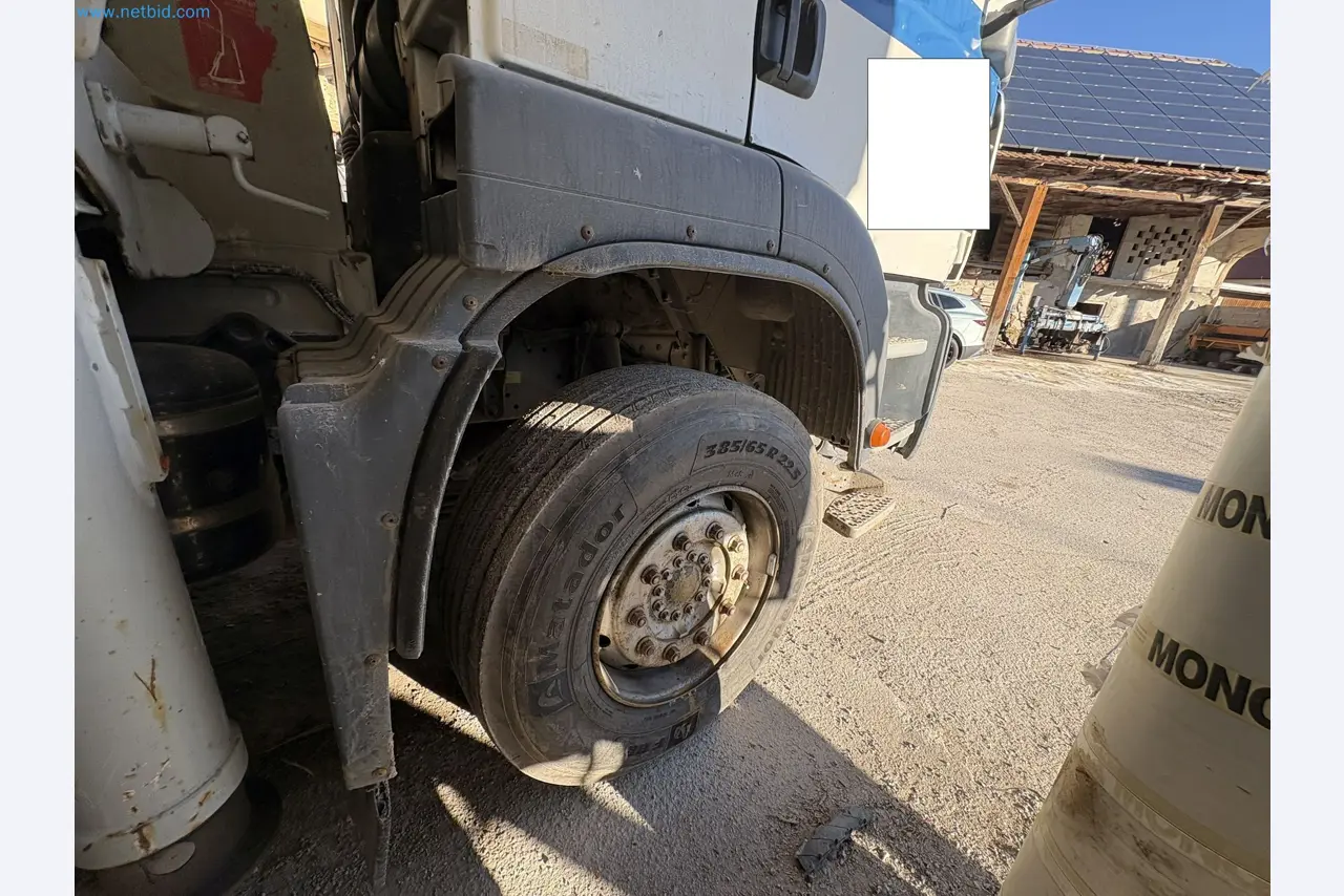 Mešalnik betona s črpalko-76