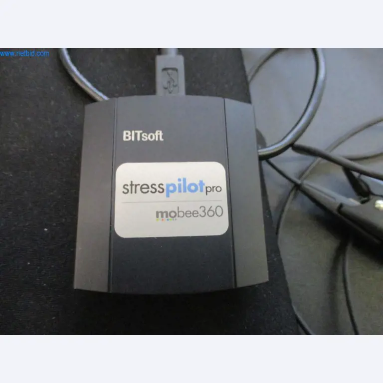 Check-up screening devices from a fitness company-2