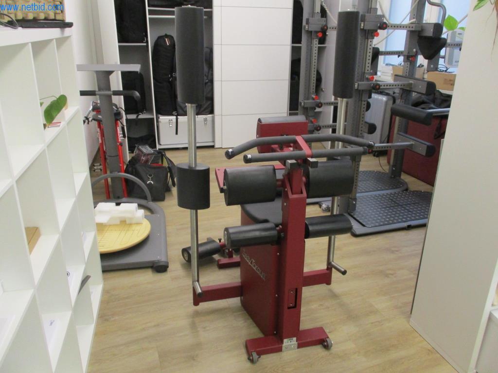 Kontrolní screeningová zařízení od společnosti zabývající se fitness-1