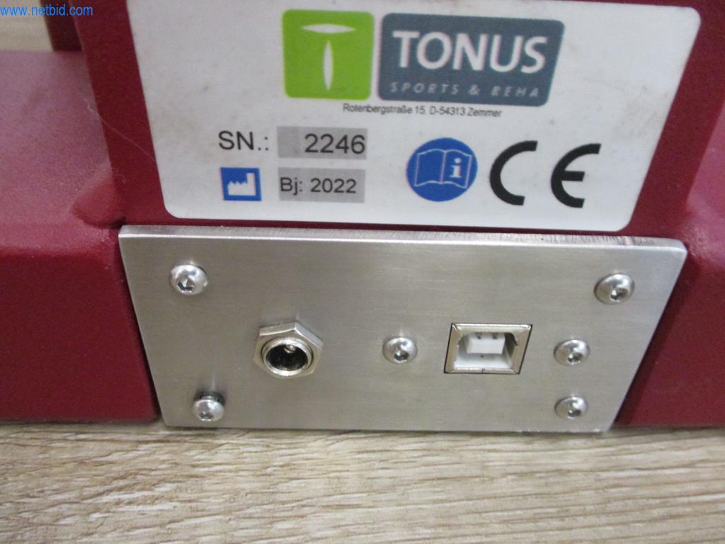 Kontrolní screeningová zařízení od společnosti zabývající se fitness-3