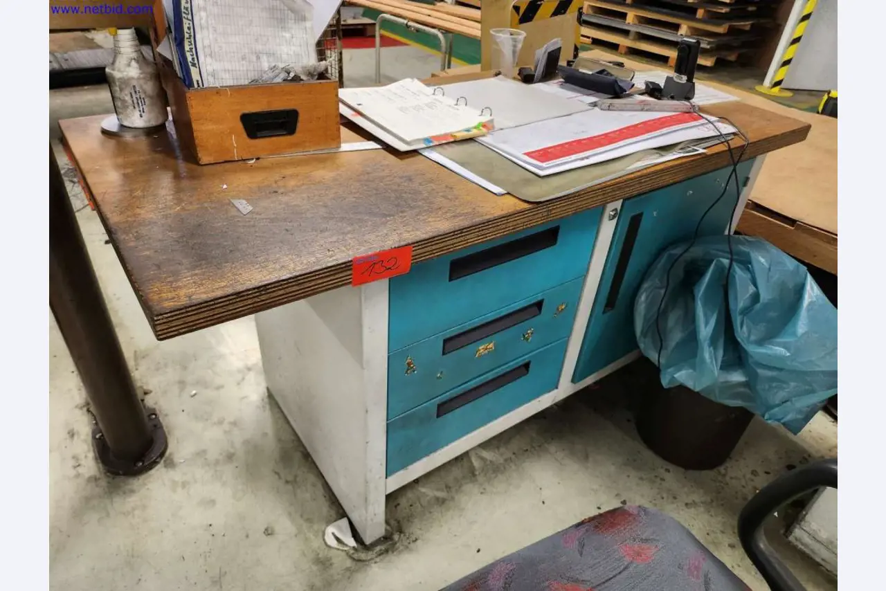 Maschinen zur Herstellung von Serverschränken und Gehäusekomponenten-3