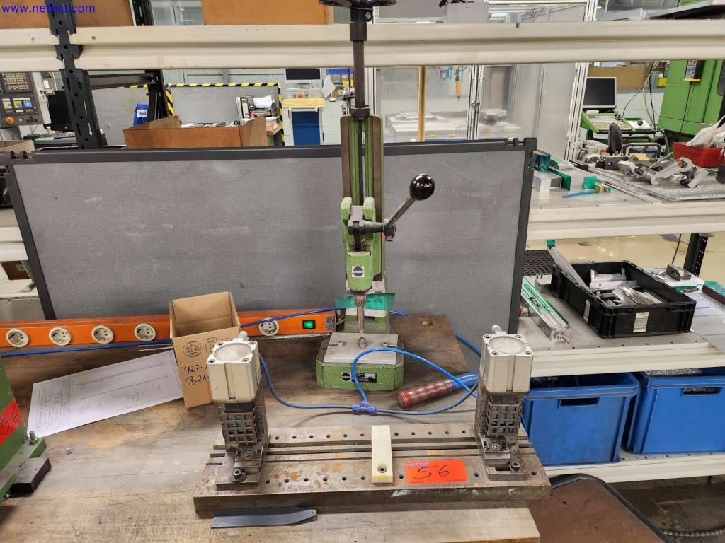 Máquinas para a produção de caixas de servidores e componentes de caixas-3