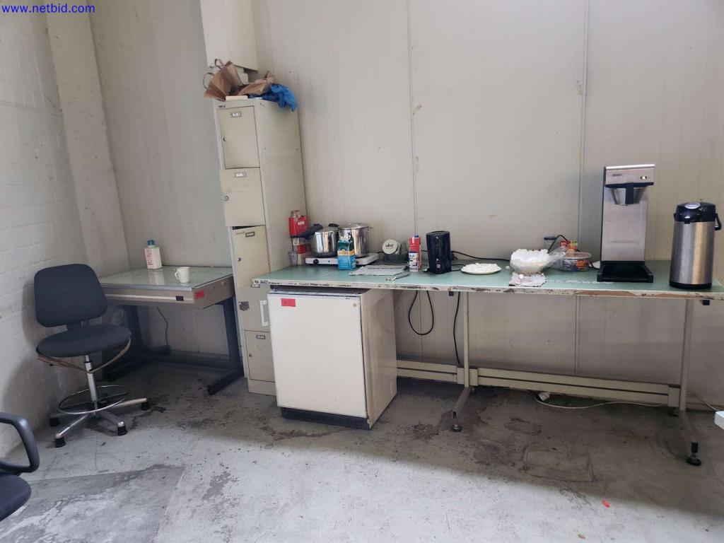 Máquinas para a produção de caixas de servidores e componentes de caixas-1