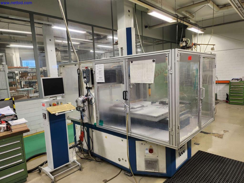 Máquinas para la fabricación de cajas de servidores y componentes de carcasas-1