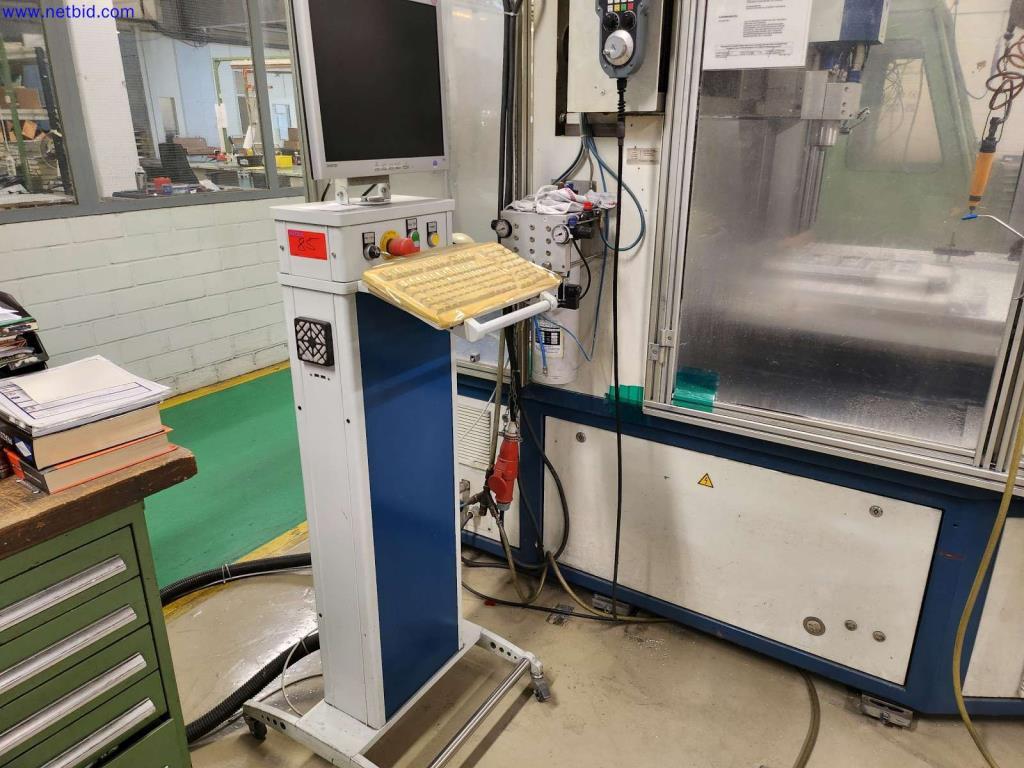 Máquinas para la fabricación de cajas de servidores y componentes de carcasas-6