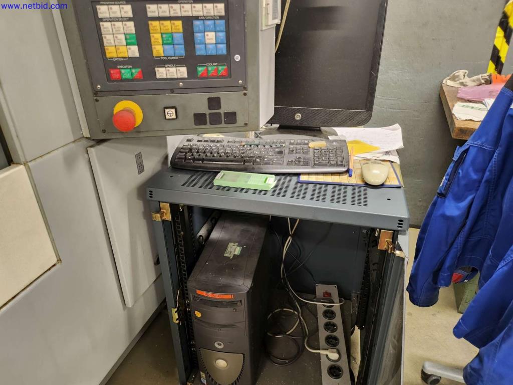 Máquinas para la fabricación de cajas de servidores y componentes de carcasas-6