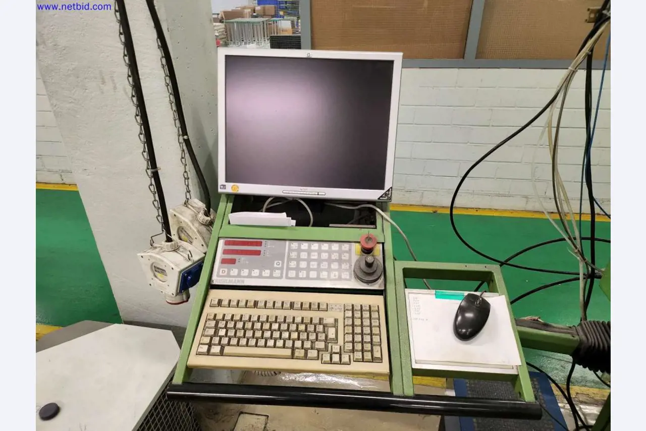 Maschinen zur Herstellung von Serverschränken und Gehäusekomponenten-2