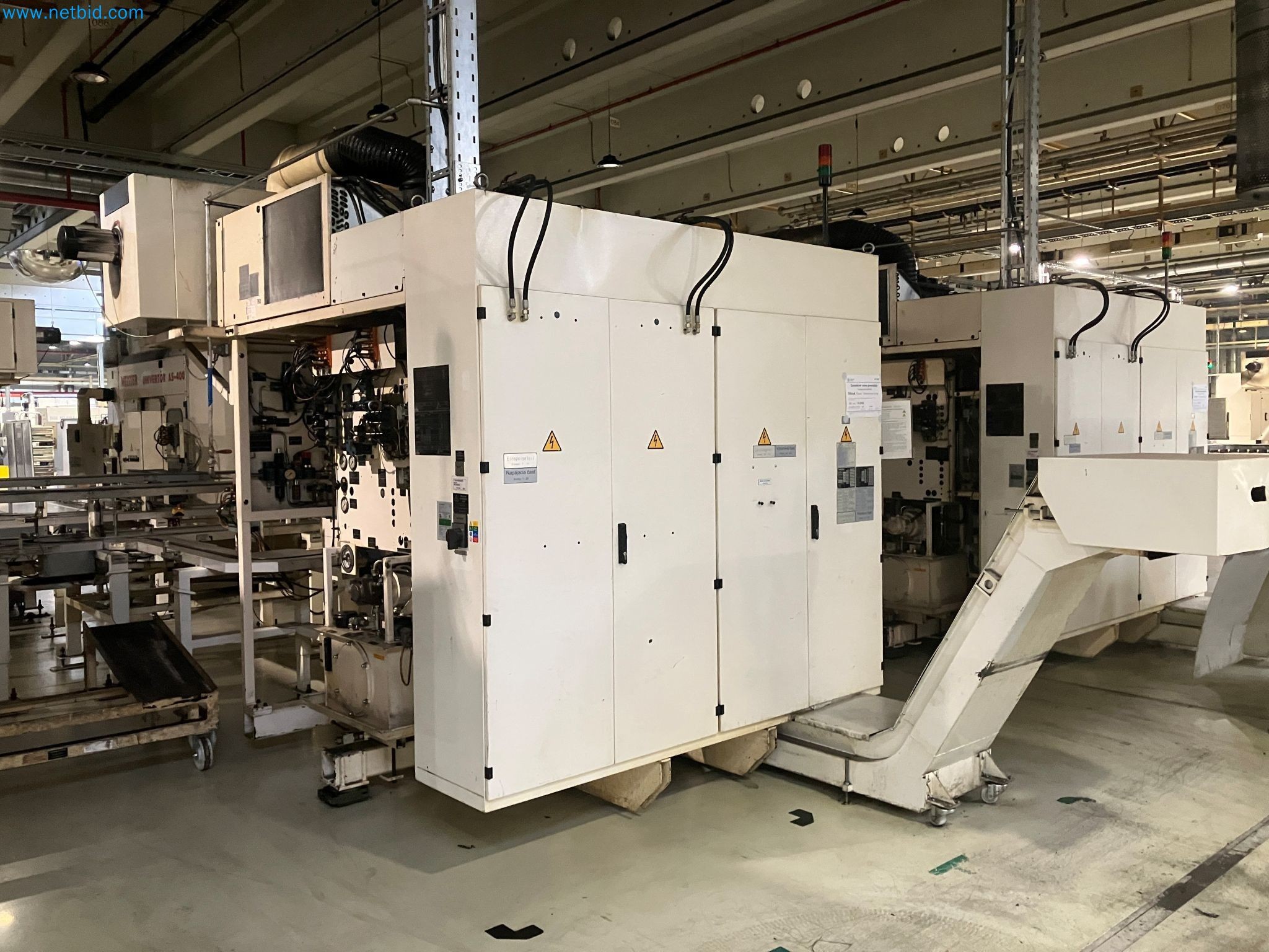 Vertikaldrehmaschinen, Wälzfräs- und Zahnradschleifmaschine-2