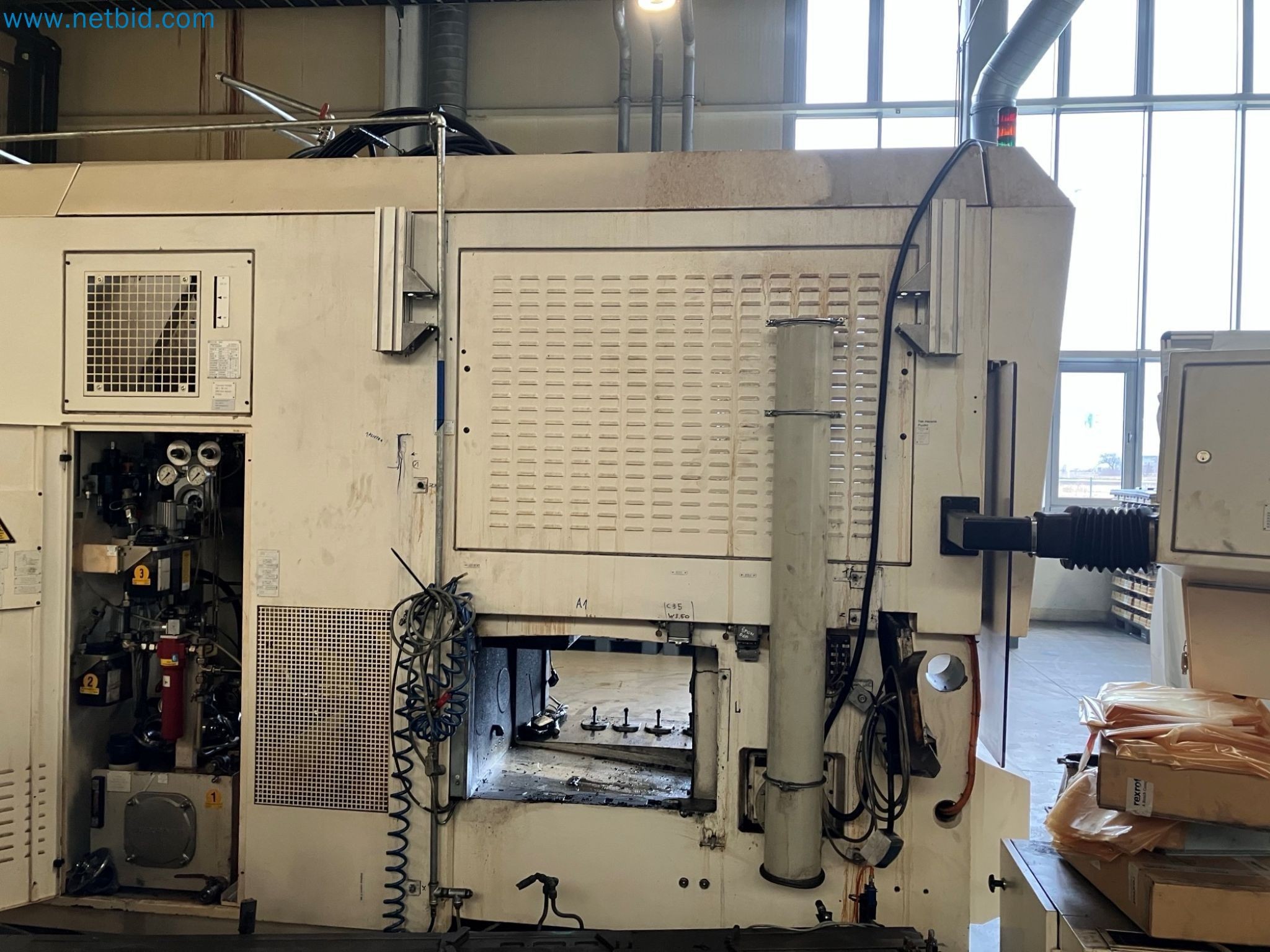 Manufacturing equipment and machine tools from the automotive industry-1