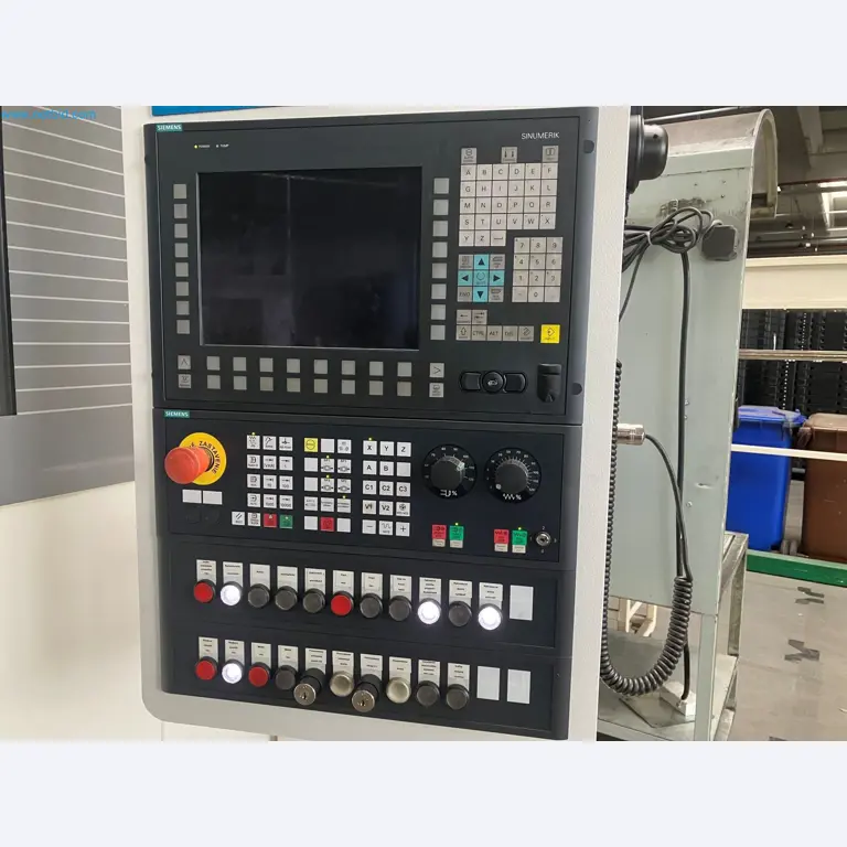 Vertikaldrehmaschinen, Wälzfräs- und Zahnradschleifmaschine-2