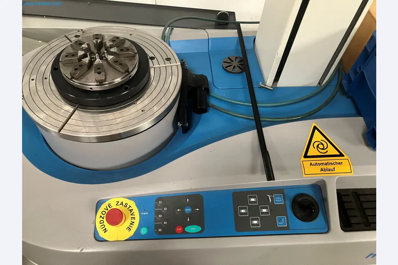Vertikaldrehmaschinen, Wälzfräs- und Zahnradschleifmaschine-2