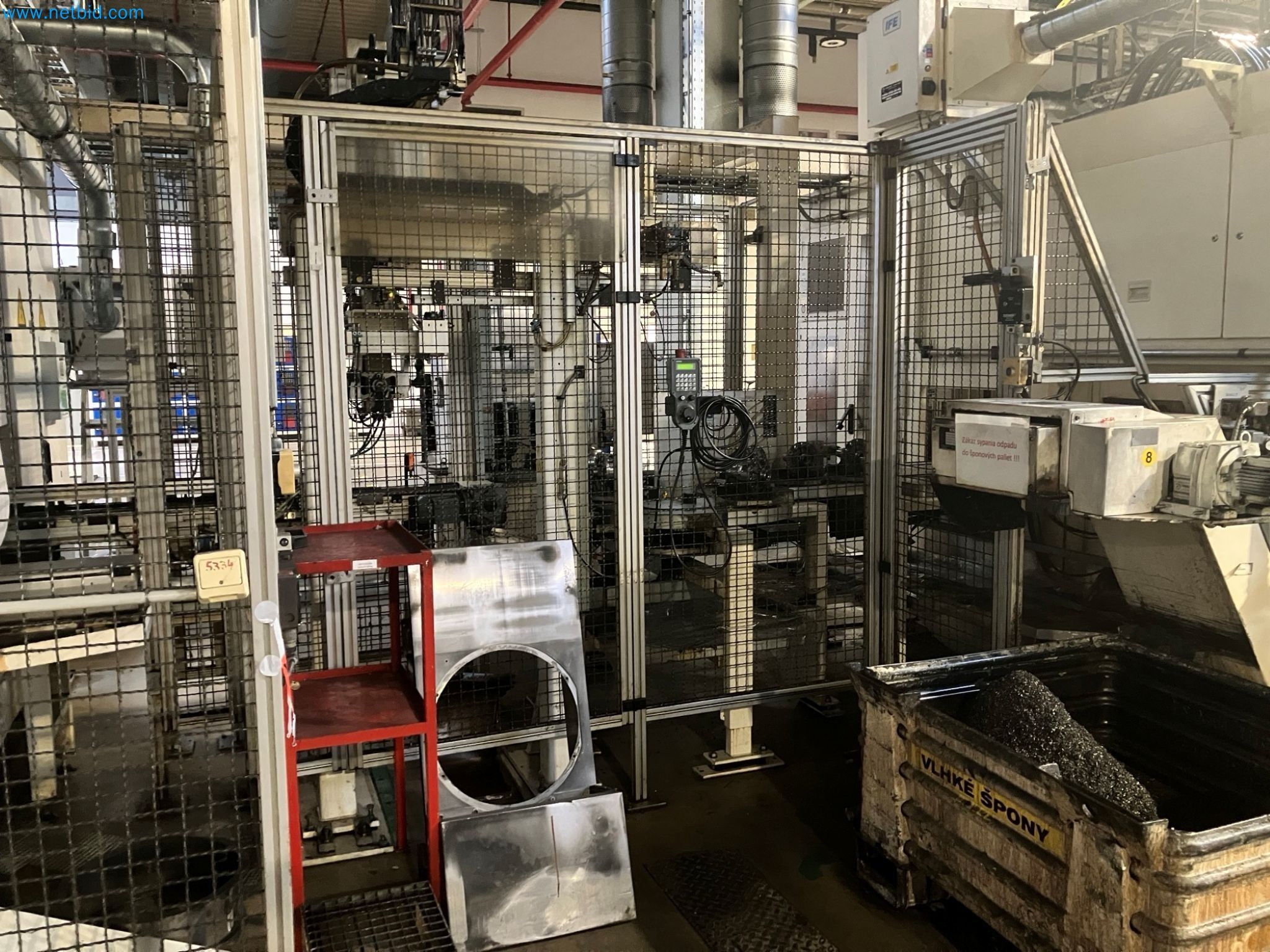 Vertikaldrehmaschinen, Wälzfräs- und Zahnradschleifmaschine-3