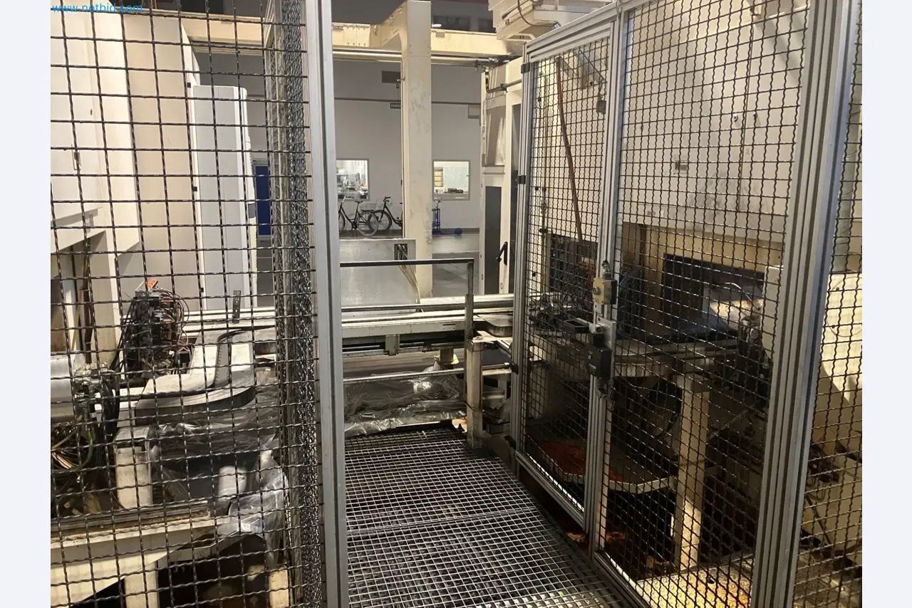 Vertikaldrehmaschinen, Wälzfräs- und Zahnradschleifmaschine-4