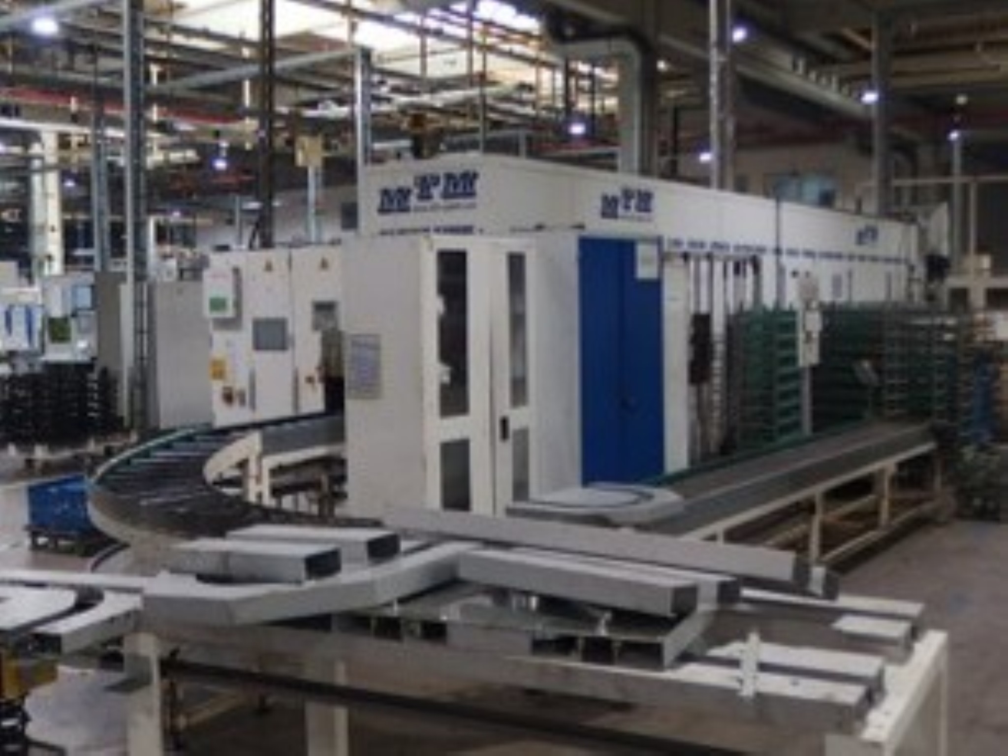 Cleaning system and lathes in the Czech Republic-1