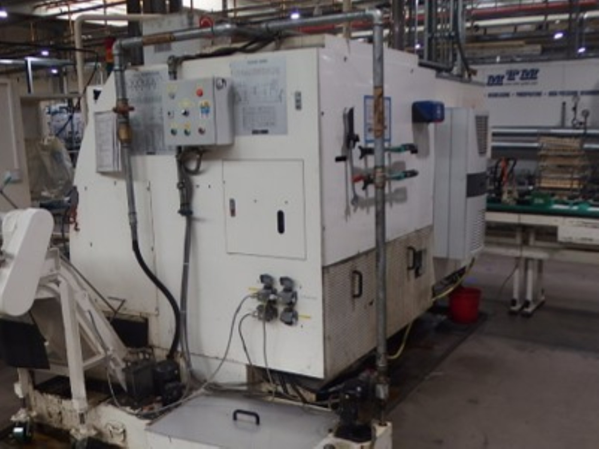 Cleaning system and lathes in the Czech Republic-2