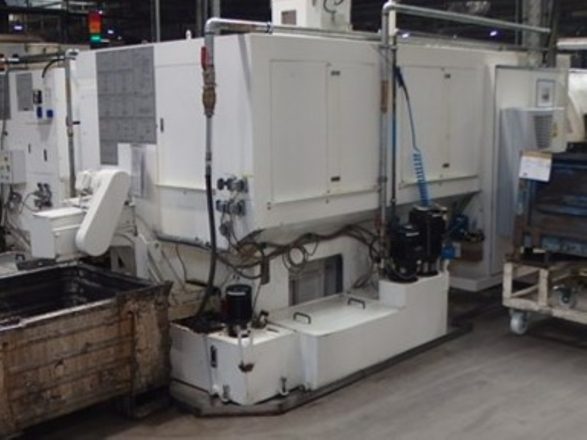 Cleaning system and lathes in the Czech Republic-1