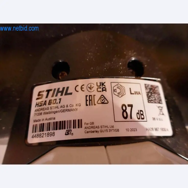 Comercio de herramientas Stihl con nuevas máquinas, horticultura, tecnología forestal-2