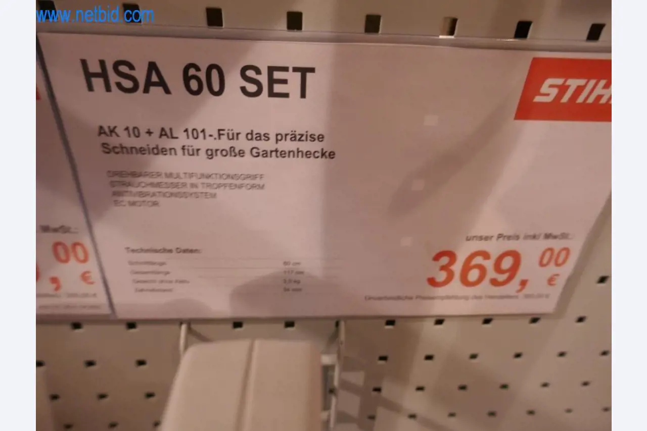 Comercio de herramientas Stihl con nuevas máquinas, horticultura, tecnología forestal-3