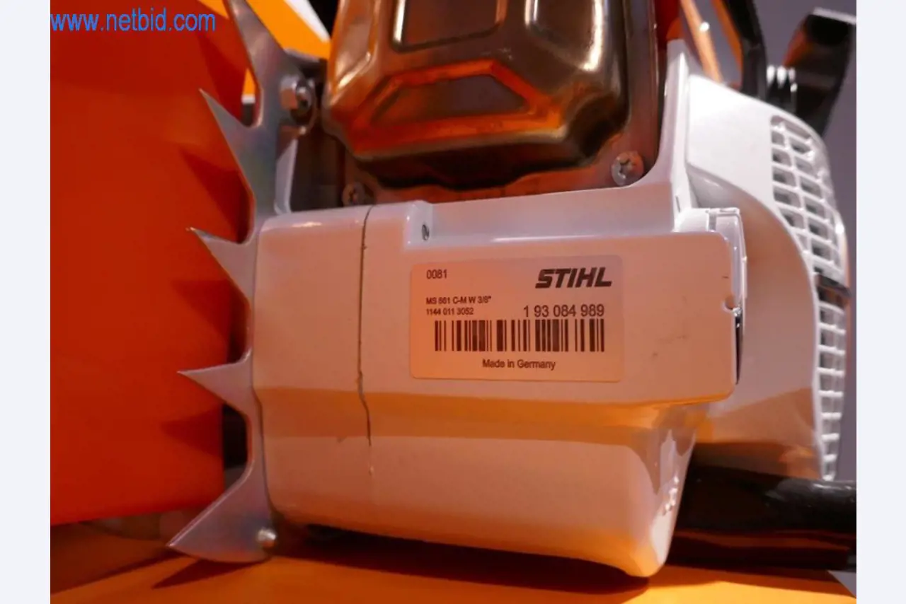Commerce d'outils Stihl avec des machines neuves, horticulture, technique forestière-2