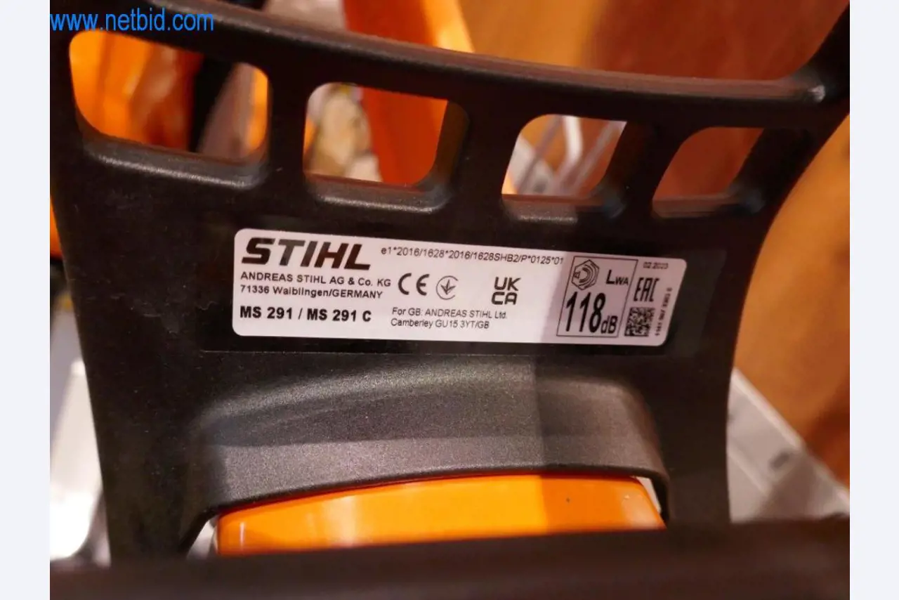 Stihl-Werkzeughandel mit neuen Maschinen, Gartenbau, Forsttechnik-2