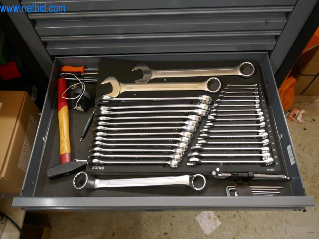 Stihl tool trade with new machines, horticulture, forestry technology-4