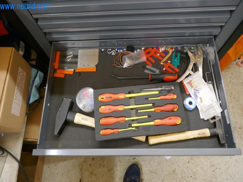 Stihl tool trade with new machines, horticulture, forestry technology-8