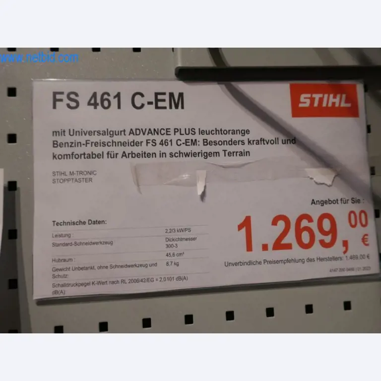 Commerce d'outils Stihl avec des machines neuves, horticulture, technique forestière-3