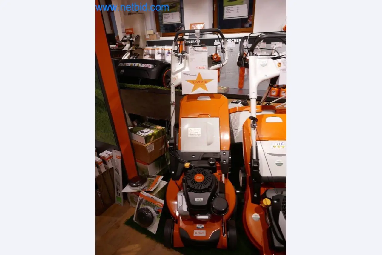 Stihl tool trade with new machines, horticulture, forestry technology-1
