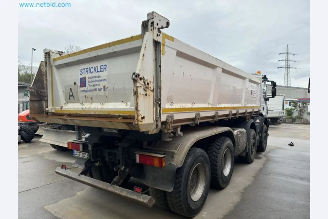 Machines from the building construction and civil engineering sector-10