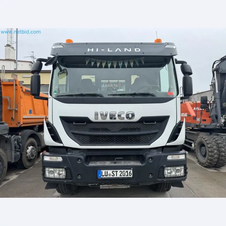 Machines from the building construction and civil engineering sector-1