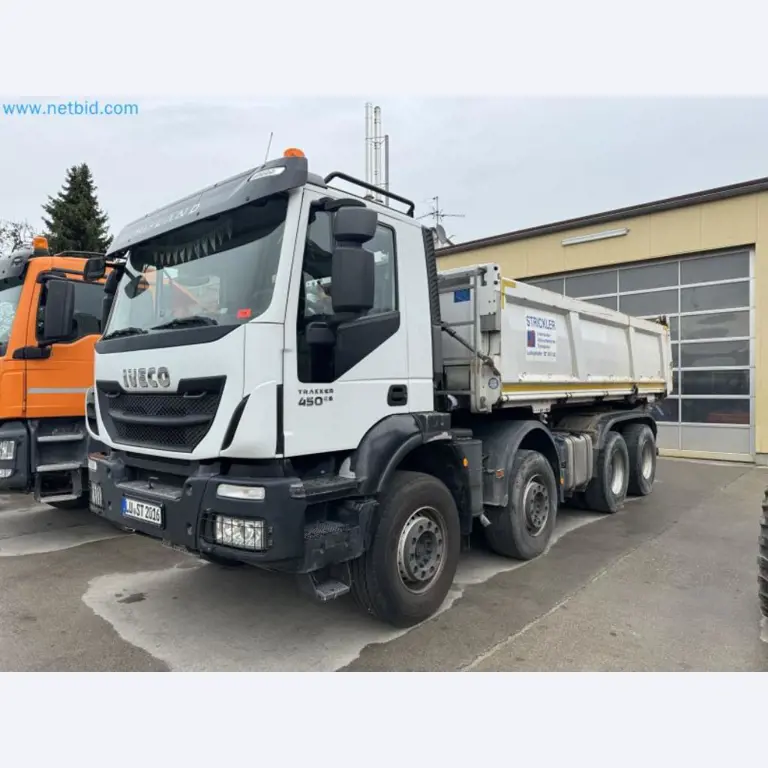 Machines from the building construction and civil engineering sector-2