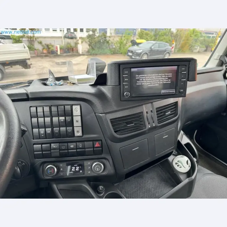 Machines from the building construction and civil engineering sector-4