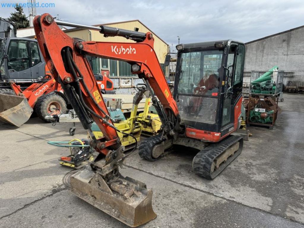 Maschinen aus dem Bereich Hoch- und Tiefbau-3