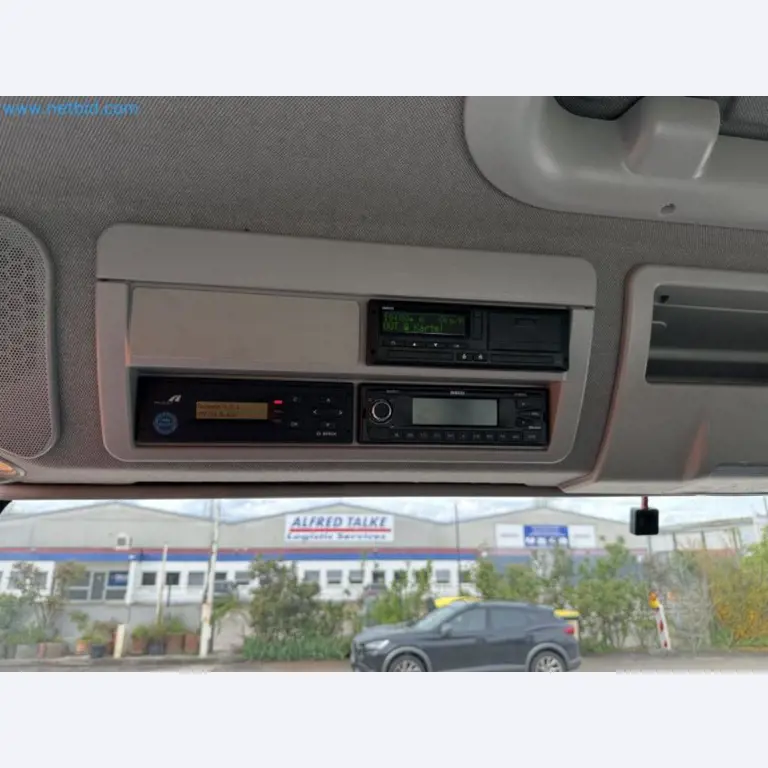 Machines from the building construction and civil engineering sector-5