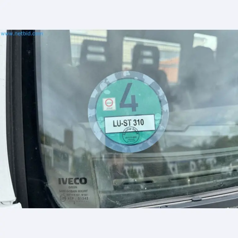 Machines from the building construction and civil engineering sector-9