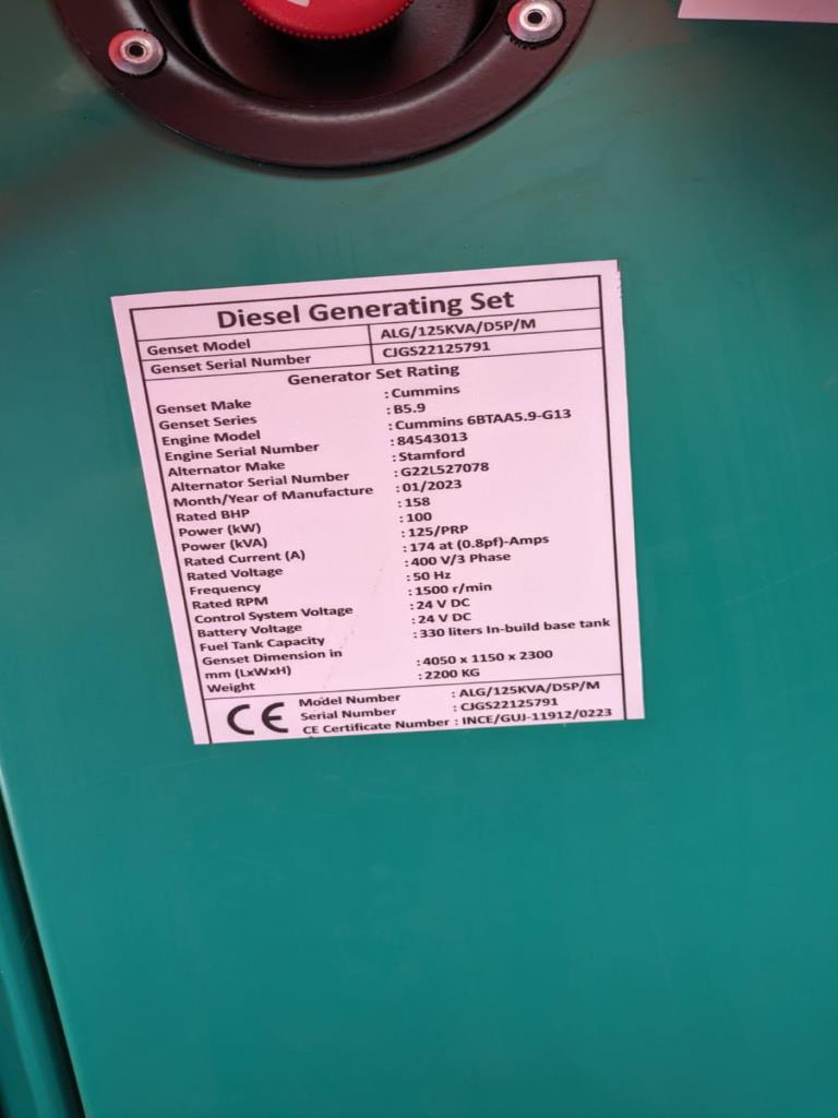 Größtenteils neue, dieselbetriebene Stromgeneratoren sowie ein Spezial Tieflader + 8 x 8 Zugmaschine-15