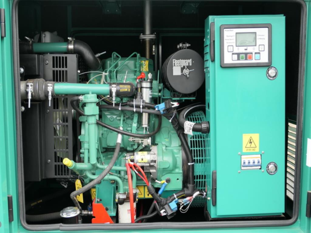 Mostly new, diesel-powered power generators-3