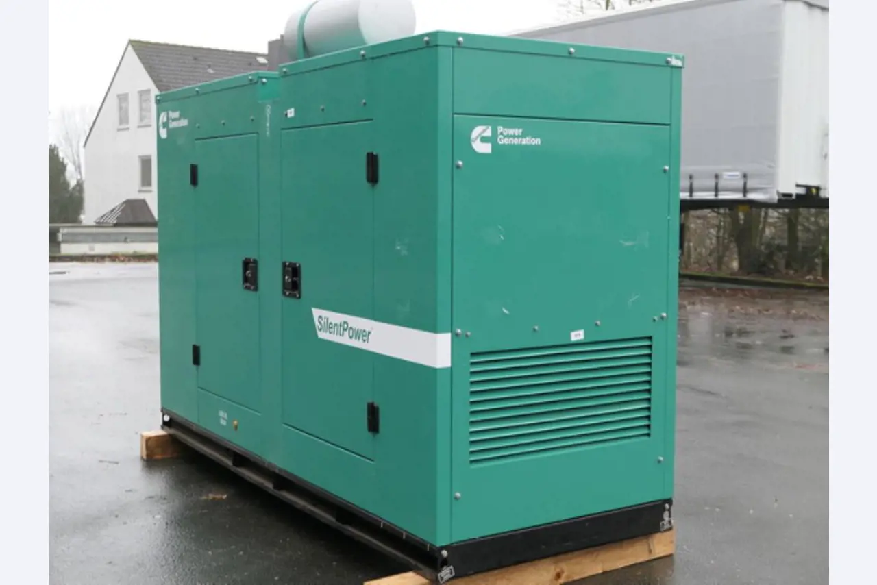 Mostly new, diesel-powered power generators-10