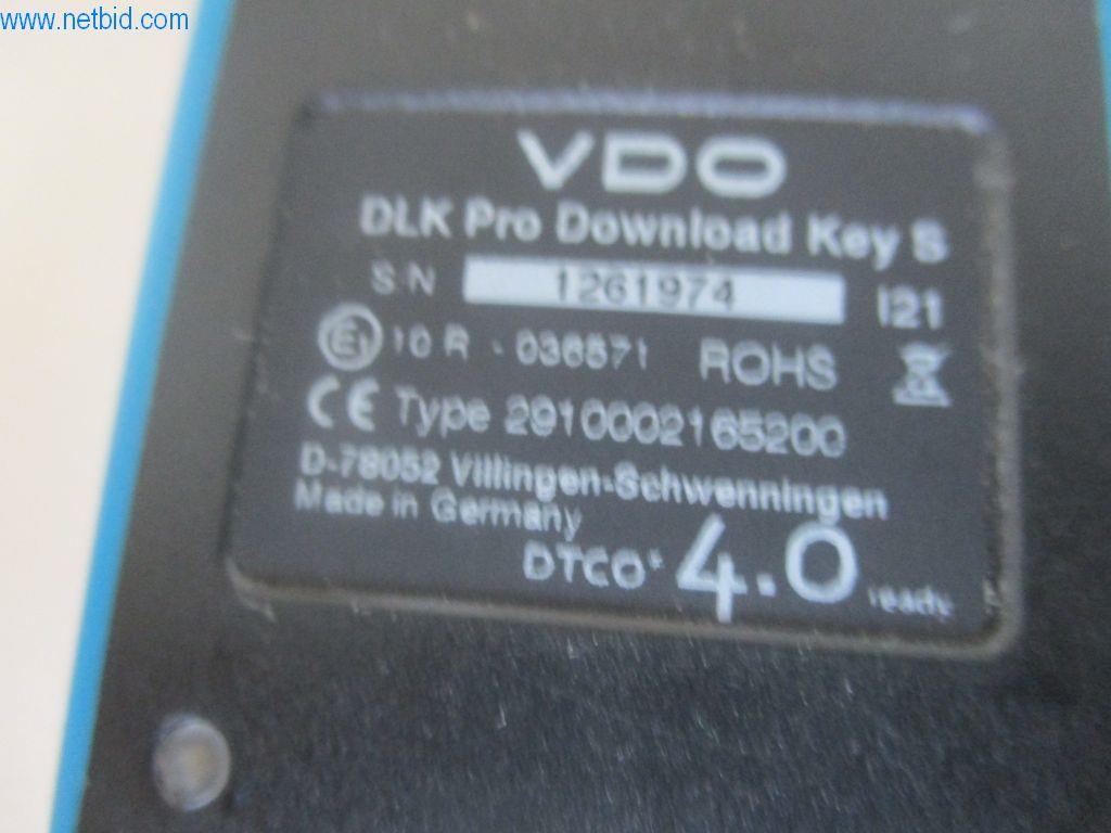 Nákladní automobily a provozní zařízení-2