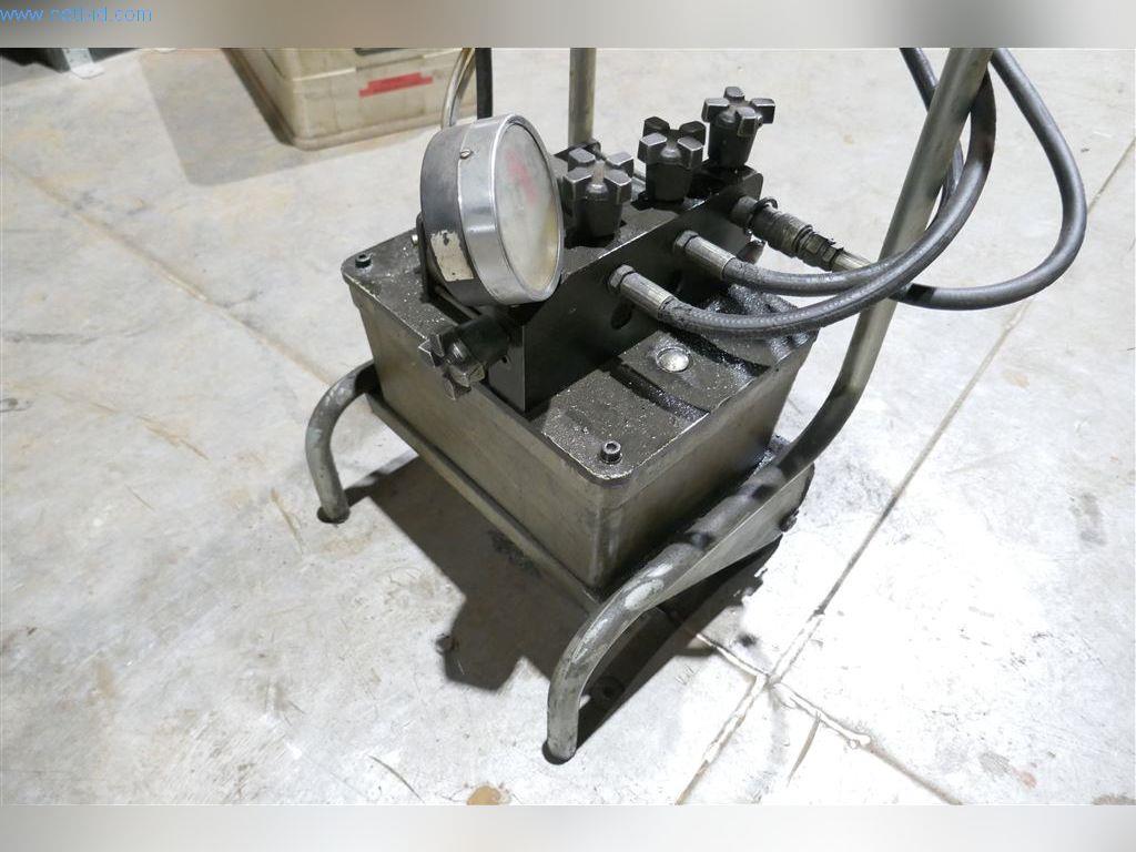 Maschinen, Betriebs- und Geschäftsausstattung, Warenvorräte, Montagematerial und Fahrzeuge (Bereich Stahlbau)-2