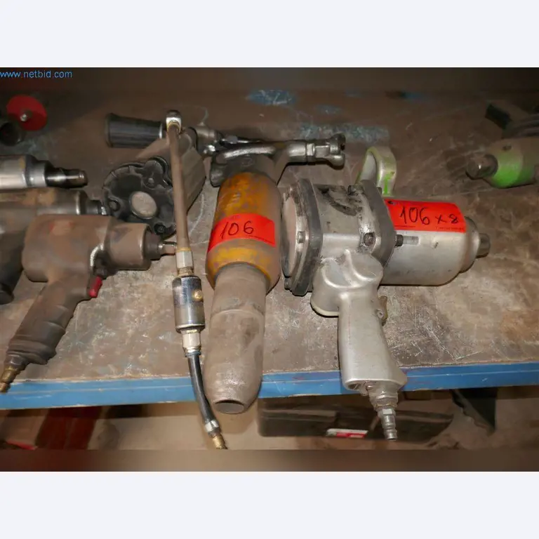 Stroje, provozní a kancelářské vybavení, zásoby, montážní materiál a vozidla-3