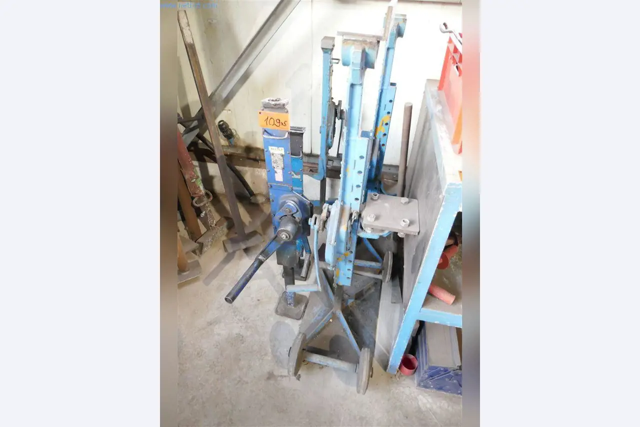 Machines, bedrijfs- en kantooruitrusting, voorraden, assemblagematerialen en voertuigen-3