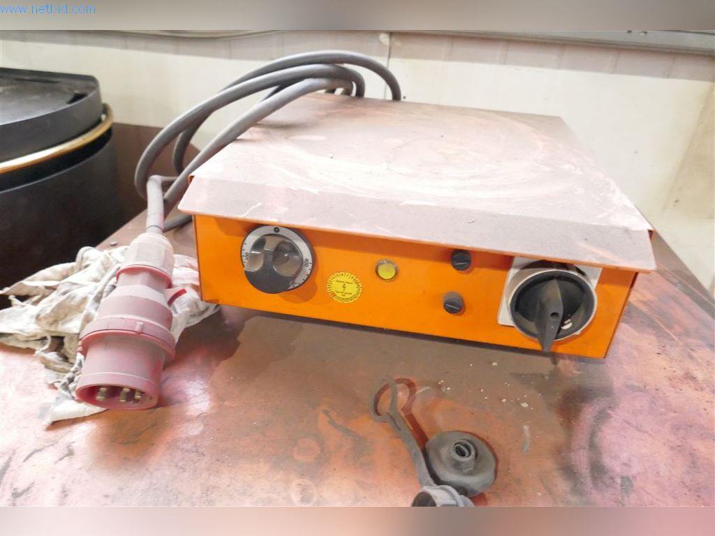 Stroje, provozní a kancelářské vybavení, zásoby, montážní materiál a vozidla-4