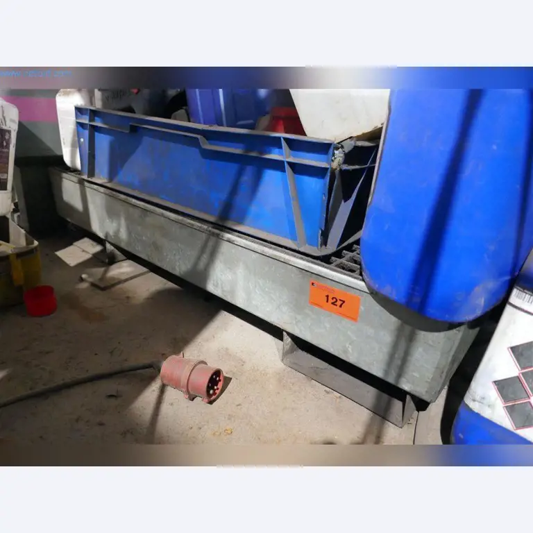 Maquinaria, equipos operativos y de oficina, existencias, materiales de montaje y vehículos-1