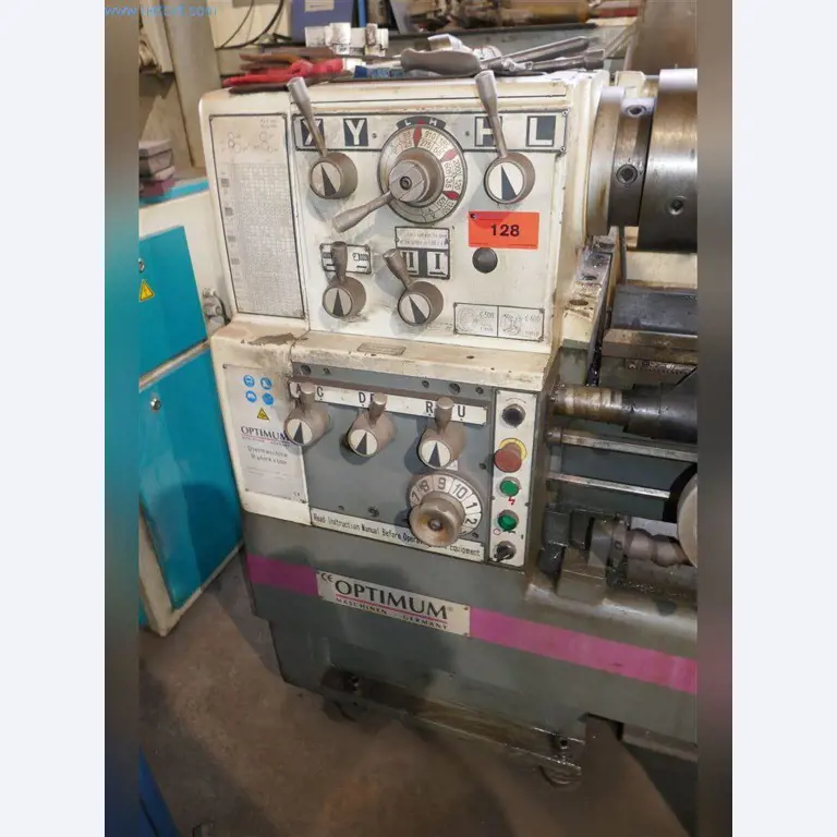 Machines, bedrijfs- en kantooruitrusting, voorraden, assemblagematerialen en voertuigen-1