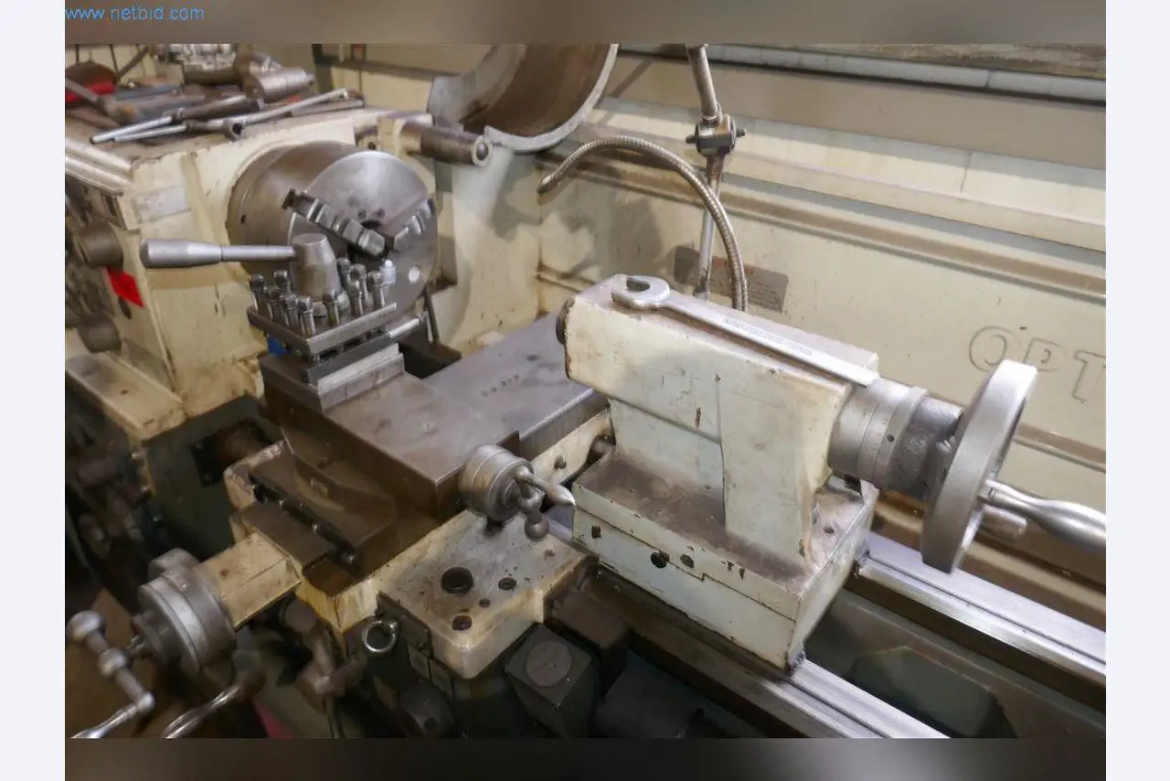Machines, bedrijfs- en kantooruitrusting, voorraden, assemblagematerialen en voertuigen-5